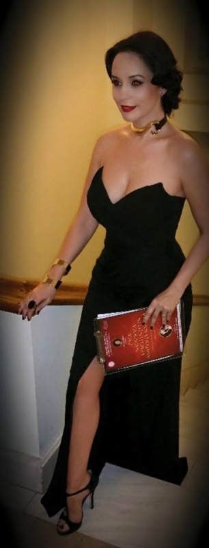 SENZAȚIE. Andreea Marin, cu sânii la înaintare la un eveniment!!! 2 article_429317_2.jpg