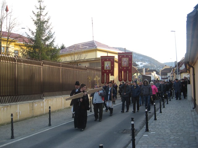 BRAȘOV. „Un mod tainic de întâlnire cu Dumnezeu” 2 article_431541_13.jpg