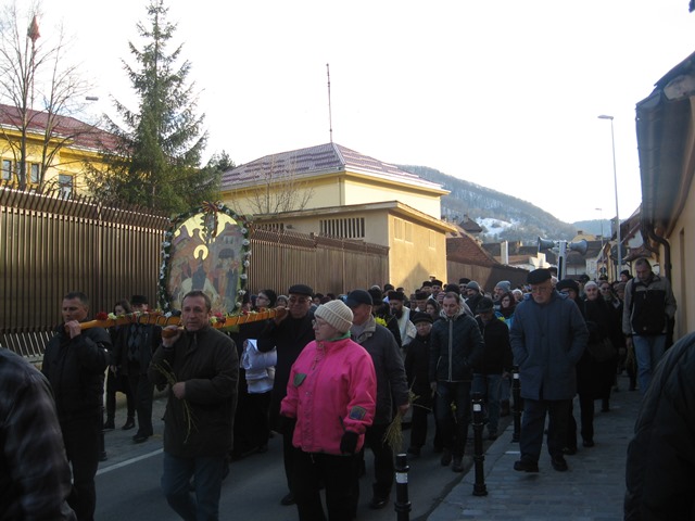 BRAȘOV. „Un mod tainic de întâlnire cu Dumnezeu” 3 article_431541_14.jpg