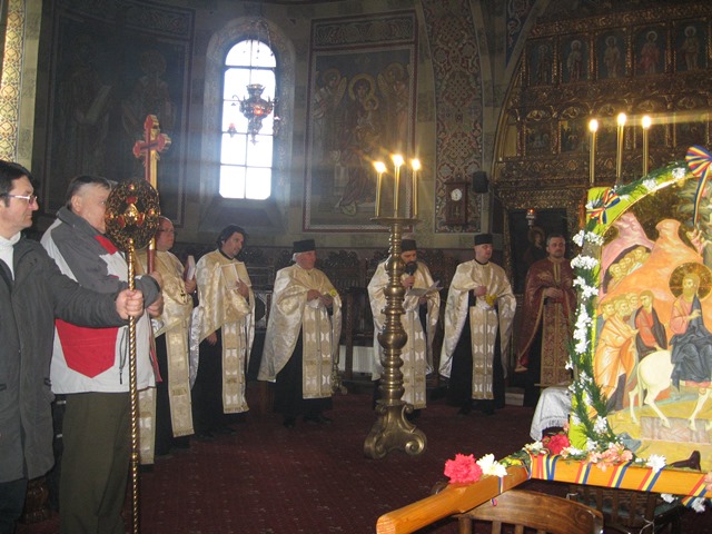 BRAȘOV. „Un mod tainic de întâlnire cu Dumnezeu” 13 article_431541_2.jpg