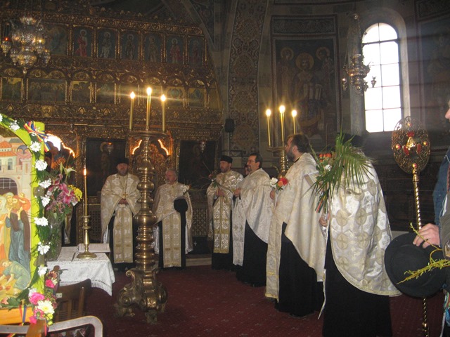 BRAȘOV. „Un mod tainic de întâlnire cu Dumnezeu” 14 article_431541_3.jpg