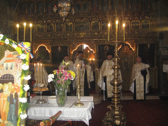 BRAȘOV. „Un mod tainic de întâlnire cu Dumnezeu” 16 article_431541_5.jpg