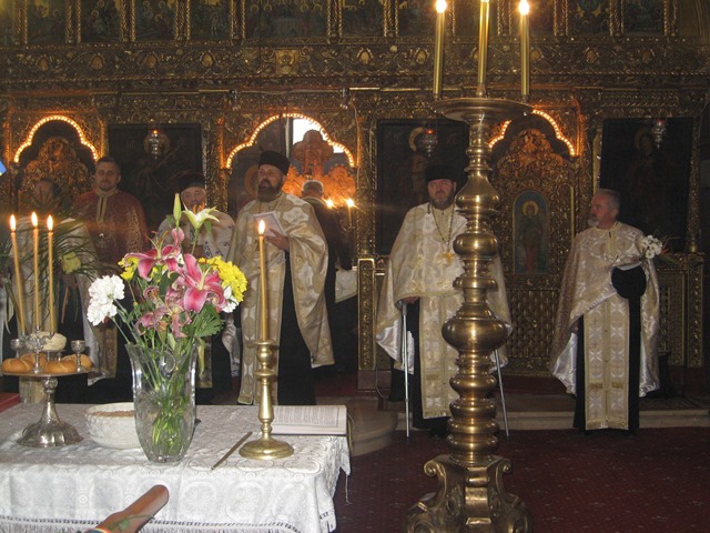 BRAȘOV. „Un mod tainic de întâlnire cu Dumnezeu” 17 article_431541_6.jpg