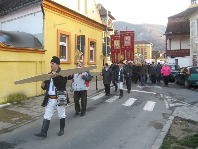BRAȘOV. „Un mod tainic de întâlnire cu Dumnezeu” 19 article_431541_8.jpg