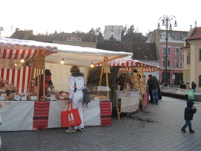 BRAȘOV. Sunteţi așteptaţi în „Grădina germană” 4 article_431544_22.jpg