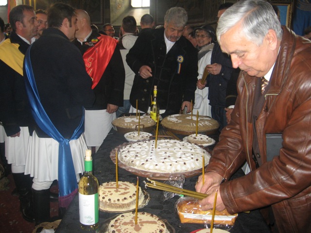 BRAȘOV. Parastas cu mustrări pentru junii în haine „nemțești” 2 article_431653_11.jpg