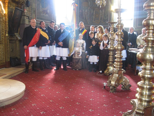 BRAȘOV. Parastas cu mustrări pentru junii în haine „nemțești” 10 article_431653_3.jpg