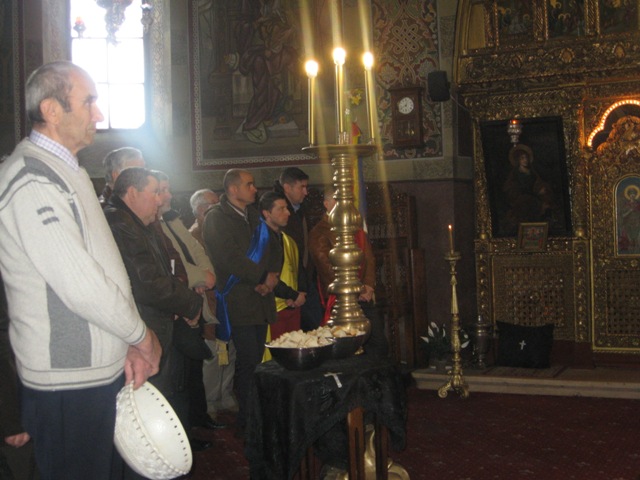 BRAȘOV. Parastas cu mustrări pentru junii în haine „nemțești” 5 article_431653_8.jpg