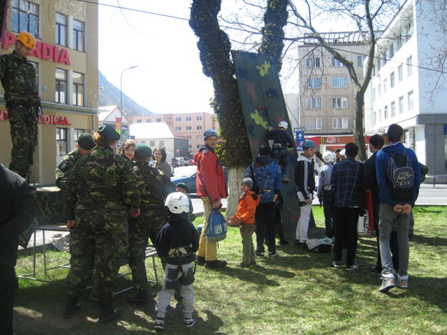 article_433911_10.jpg