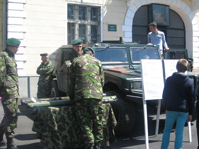 article_433911_7.jpg