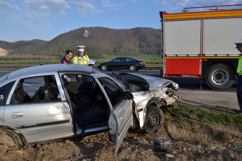 Update. Brașov. Accident cu șase victime - Galerie foto 2 article_434144_2.jpg