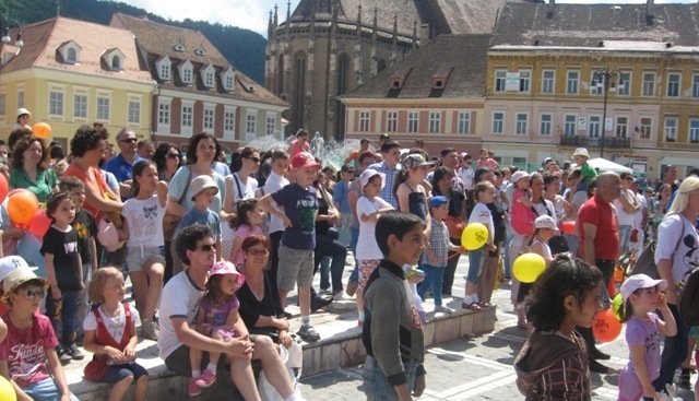 BRAȘOV. Distracția de pe „Tărâmul Minunilor” a fost mai scurtă, dar intensă 5 img-0636.jpg