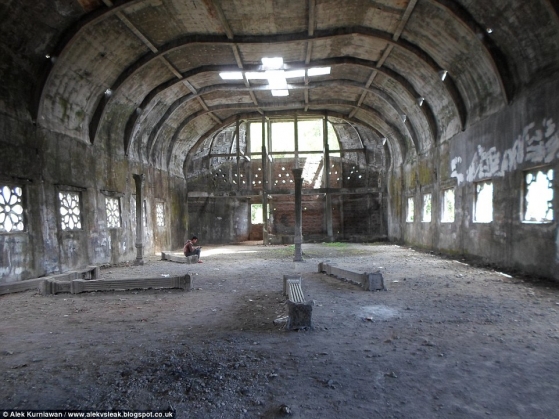 Biserică sub formă de găină! 5 biserica gaina3_189696.jpg