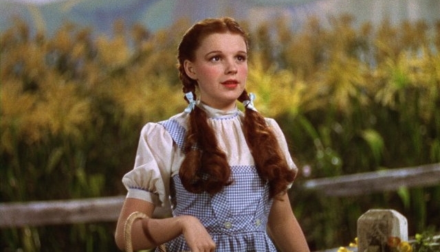 Un milion de dolari recompensă, pentru pantofii din „Vrăjitorul din Oz“ 2 judy.jpg