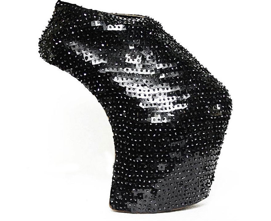 DEMENŢIALI! Cei mai ciudaţi PANTOFI. Galerie foto 4 pantof4.jpg