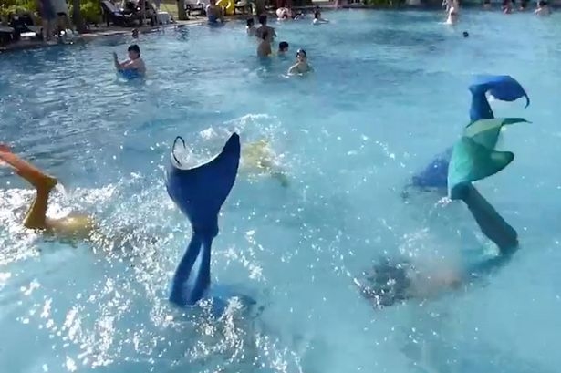 Şcoală pentru sirene! 4 Philippine-Mermaid-Swimming-Academy3_192020.jpg