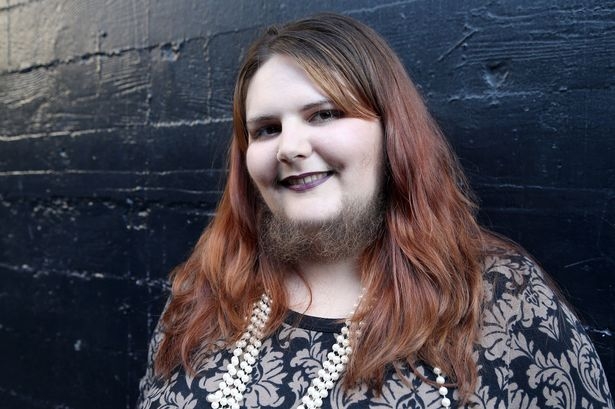 Femei cu barbă, în competiţie cu bărbaţii! Galerie foto! 2 barbi 4_191648.jpg