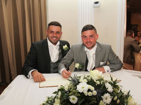 gay-wedding-dresses-bridesmaids-ben-derii-rogers-wood-12_192