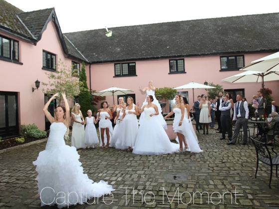 gay-wedding-dresses-bridesmaids-ben-derii-rogers-wood-20_192