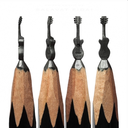 Sculpturi în miniatură, în mine de creion! Galerie foto! 2 sc guitar_192026.jpg