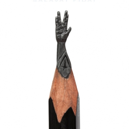 Sculpturi în miniatură, în mine de creion! Galerie foto! 9 sc spock_192033.jpg