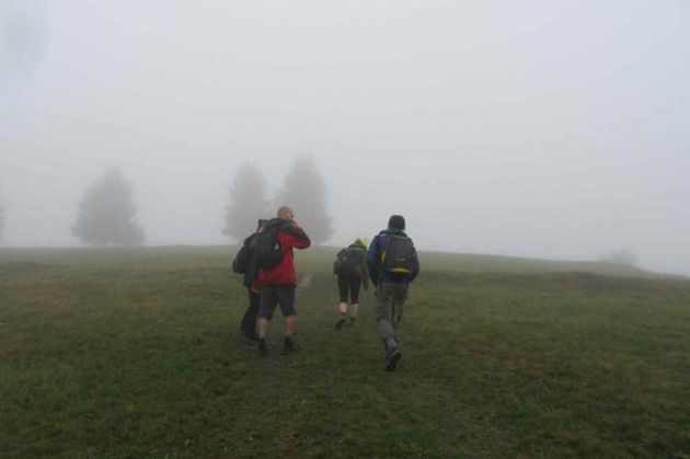 Mai mulţi bolnavi şi medici au urcat 13 kilometri pe munte! 2 Muntele Sperantei_foto 4_195012.jpg
