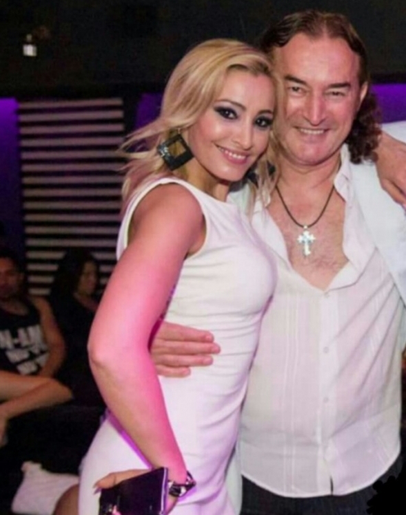 DEMENȚIAL. Ea e noua IUBITĂ a lui MIRON COZMA!!! 2 cozma.jpg