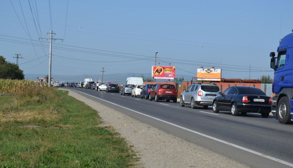 Brașov. Accident teribil pe DN13! Trafic blocat - Galerie foto 4 dsc-0182.jpg