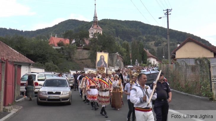 procesiune icoana Sf. Maria (6)_193317.jpg
