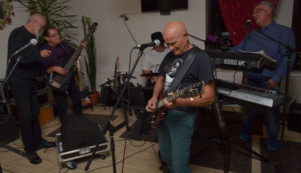 EXCLUSIV. Regal muzical în Poiana Brașov. Spectacol tribut în cinstea vremurilor legendare 4 dsc-7120.jpg