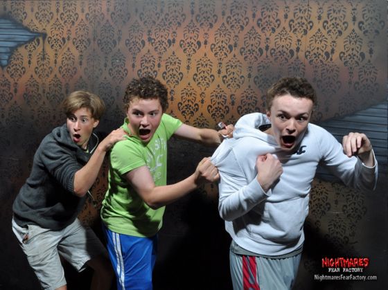 nightmares-fear-factory-2015-11_195873.jpg