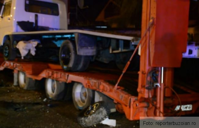 Accident mortal, lângă patinoar! Un tânăr de 26 de ani s-a izbit cu ATV-ul de un trailer (FOTO) 4 Untitled 3_199449.jpg
