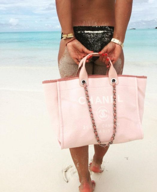 POZE „HOT”. Sportivă de top, SUPER-SEXY în Maldive!!! 2 cib1.jpg