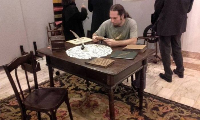 expo IL 1_198474.jpg