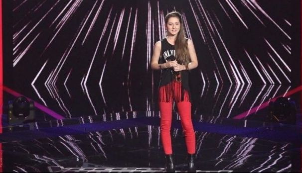 VOTAŢI! Două BRAŞOVENCE concurează acum la „Vocea României” 2 roxana-morar.jpg