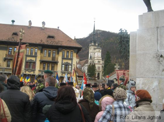 Piata Unirii 1 Decembrie01_199659.JPG