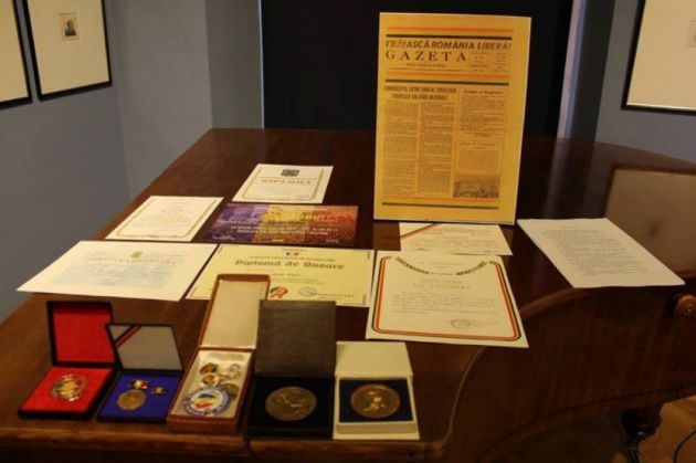 masa rotunda muzeu1_201428.jpg