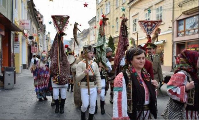 parada folclor obiceiuri Craciun si Anul Nou16_201695.JPG