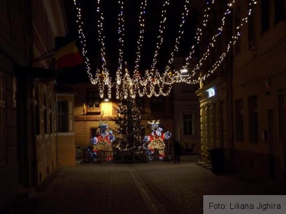 Piata Enescu decembrie1_202027.jpg