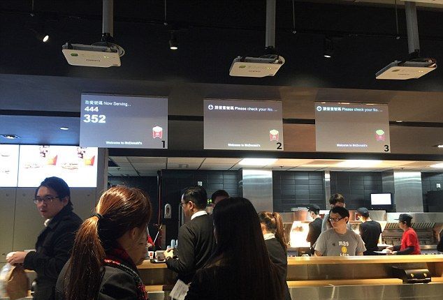 Fast-food-ul viitorului 2 next1.jpg