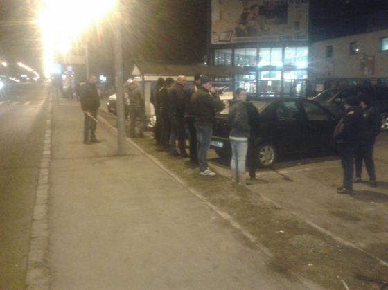 BRAȘOV. Accident în giratoriul de pe Calea București 7 IMG-20160217-WA0009_205257.jpg