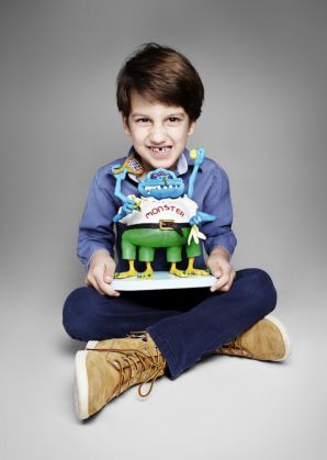 Prieteni imaginari care au prins „viaţă“. Galerie foto! 10 ImaginaryFriend12_204484.jpg