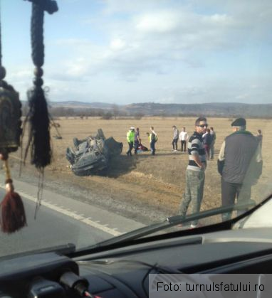 Accident pe DN 1, între Făgăraş şi Avrig! 2 accident scoreiu_205143.jpg