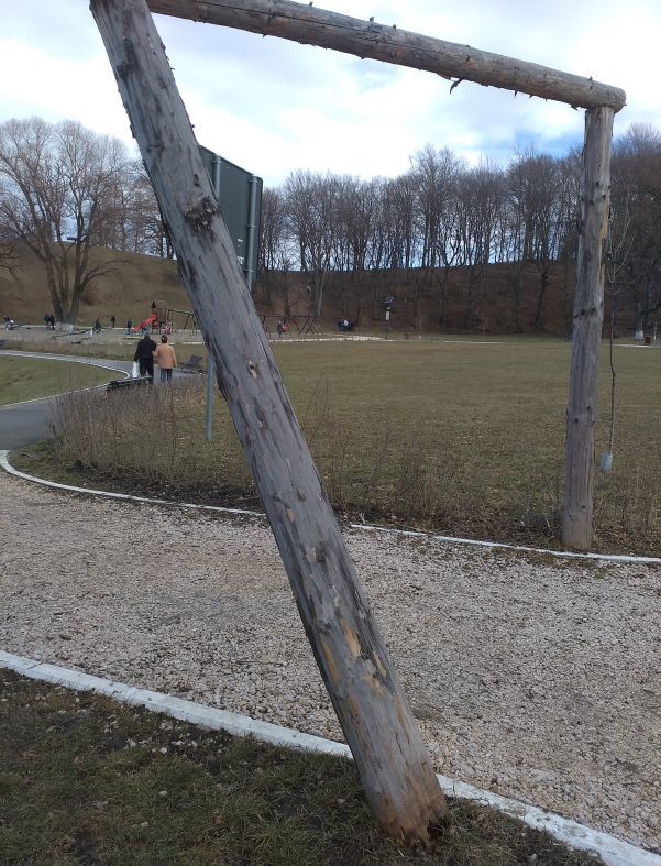 BRAŞOV. Pericolul de la Lacul Noua. GALERIE FOTO 7 lacnoua007.jpg