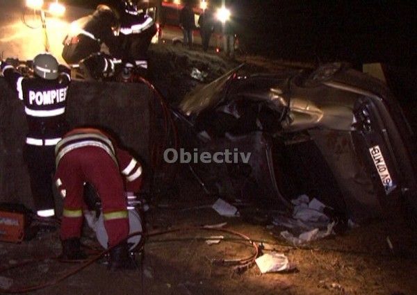 Şi-a omorât fratele din neatenţie (FOTO) 2 masinarapa1.jpg