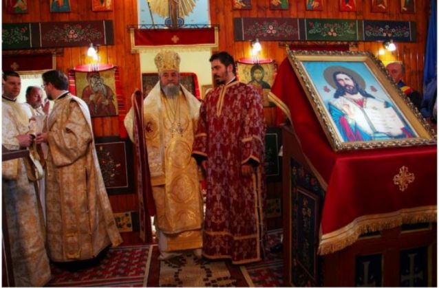 mitropolit hiritonire diacon_204678.JPG