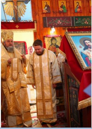mitropolitul hirotonire paroh Ghimbav I Daniel Puia Dumitres