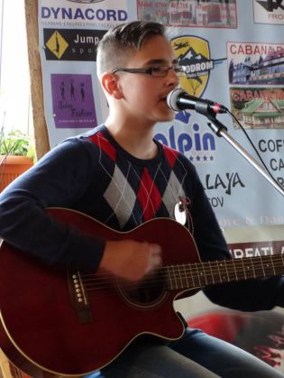 SEBI GEANTA_206140.jpg