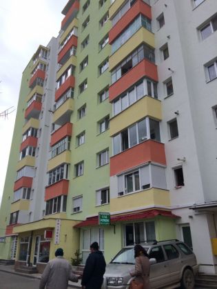 BRAŞOV. Fonduri europene pentru reabilitarea blocurilor. Vezi condiţiile! 2 bloc3_207469.jpg