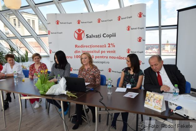 donatie incubator maternitate 008_206828.JPG